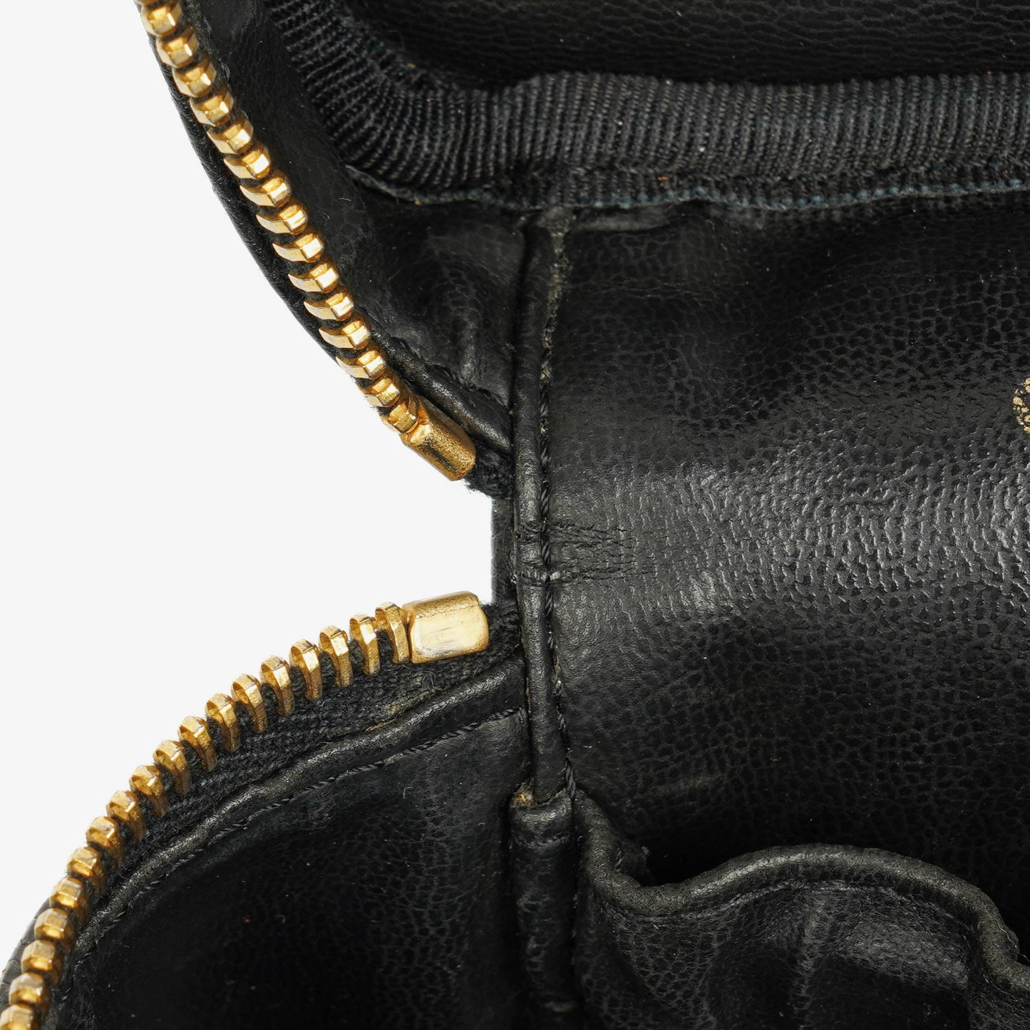 Chanel Vanity Case aus schwarzem Caviar-Leder