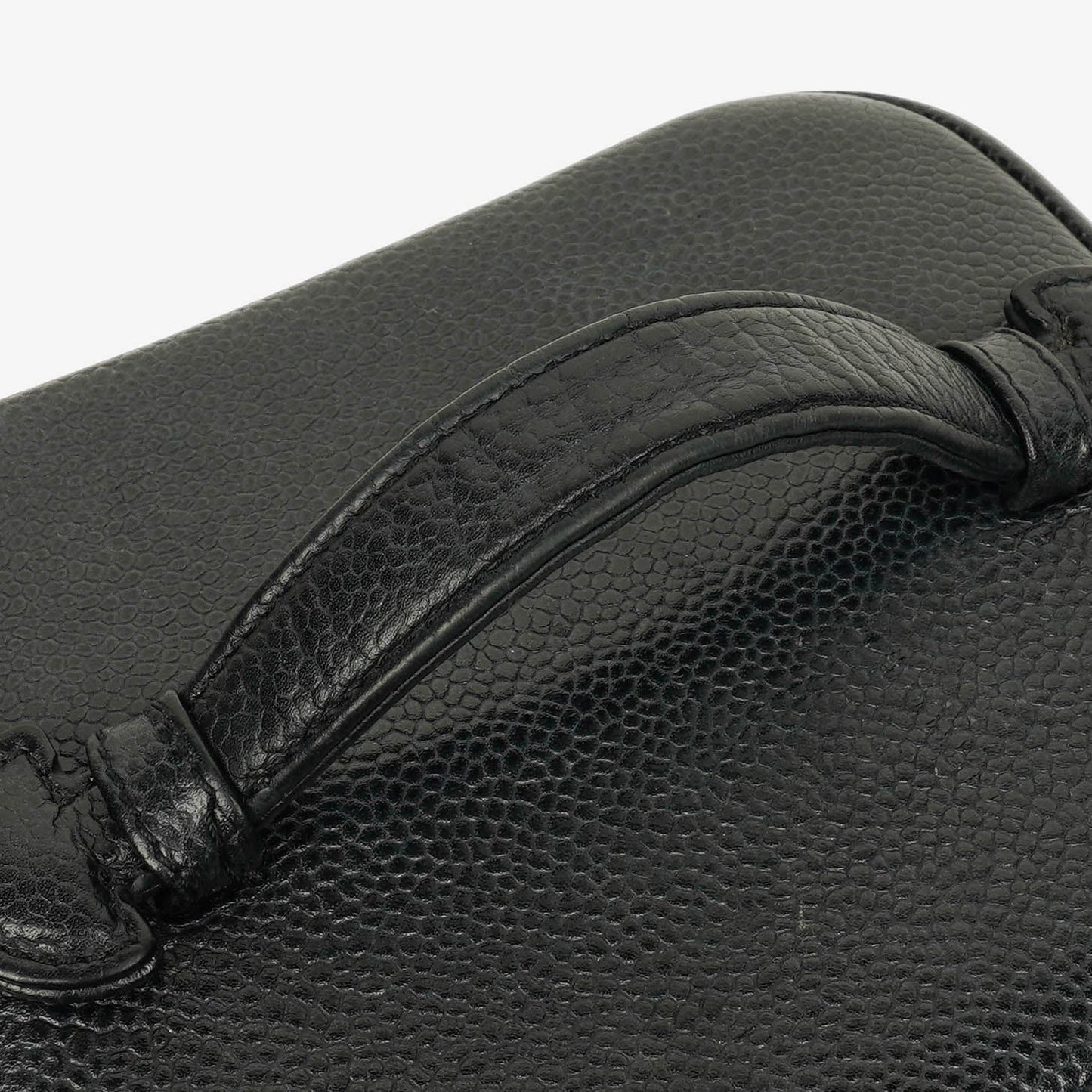Chanel Vanity Case aus schwarzem Caviar-Leder