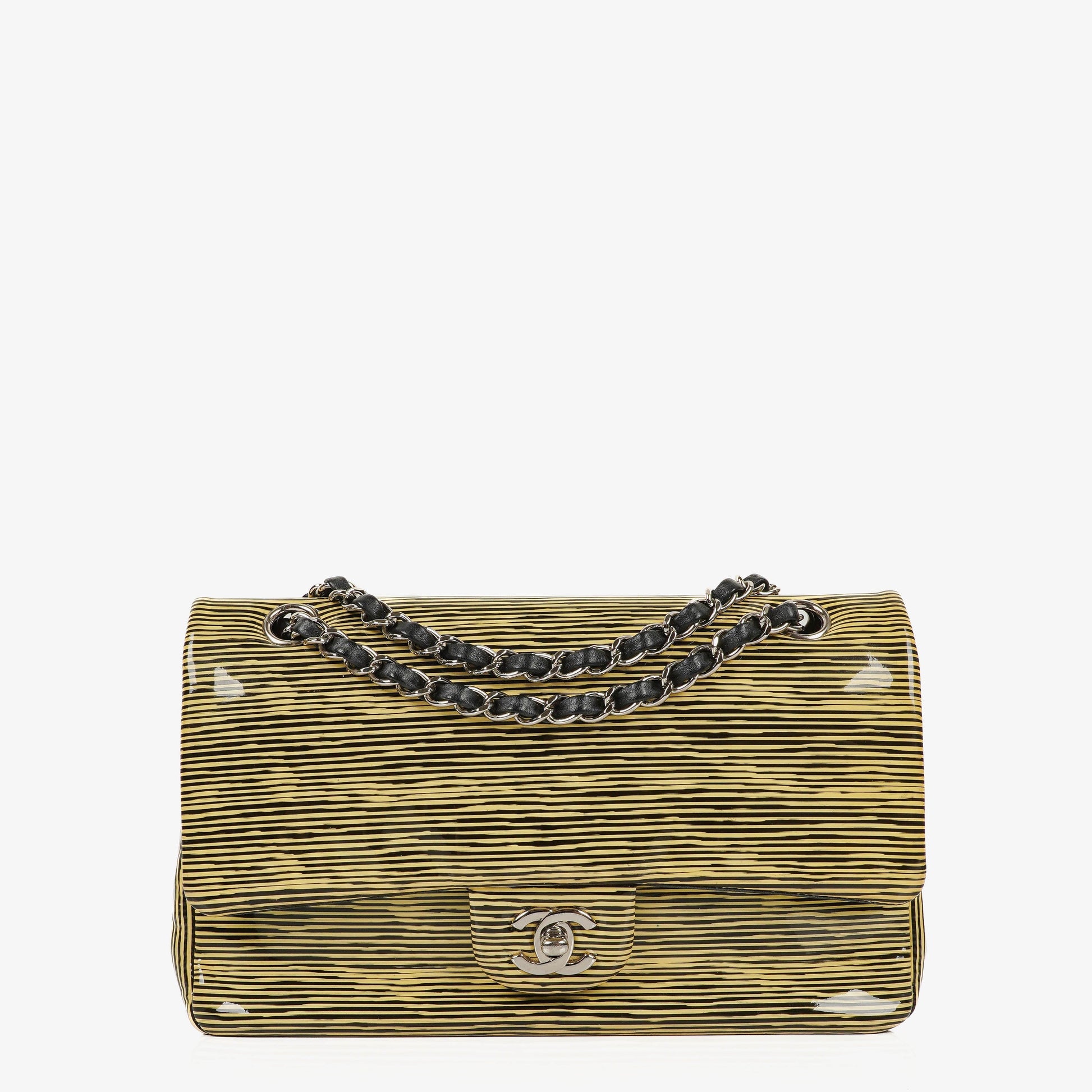 Chanel Timeless Classic Double Flap Tasche aus gestreiftem Lackleder mit silberfarbenen Beschlägen