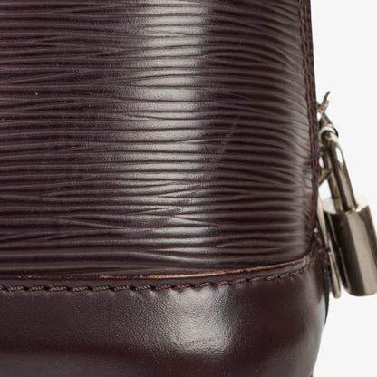Louis Vuitton Alma BB Handtasche aus Epi Leder in Quetsche