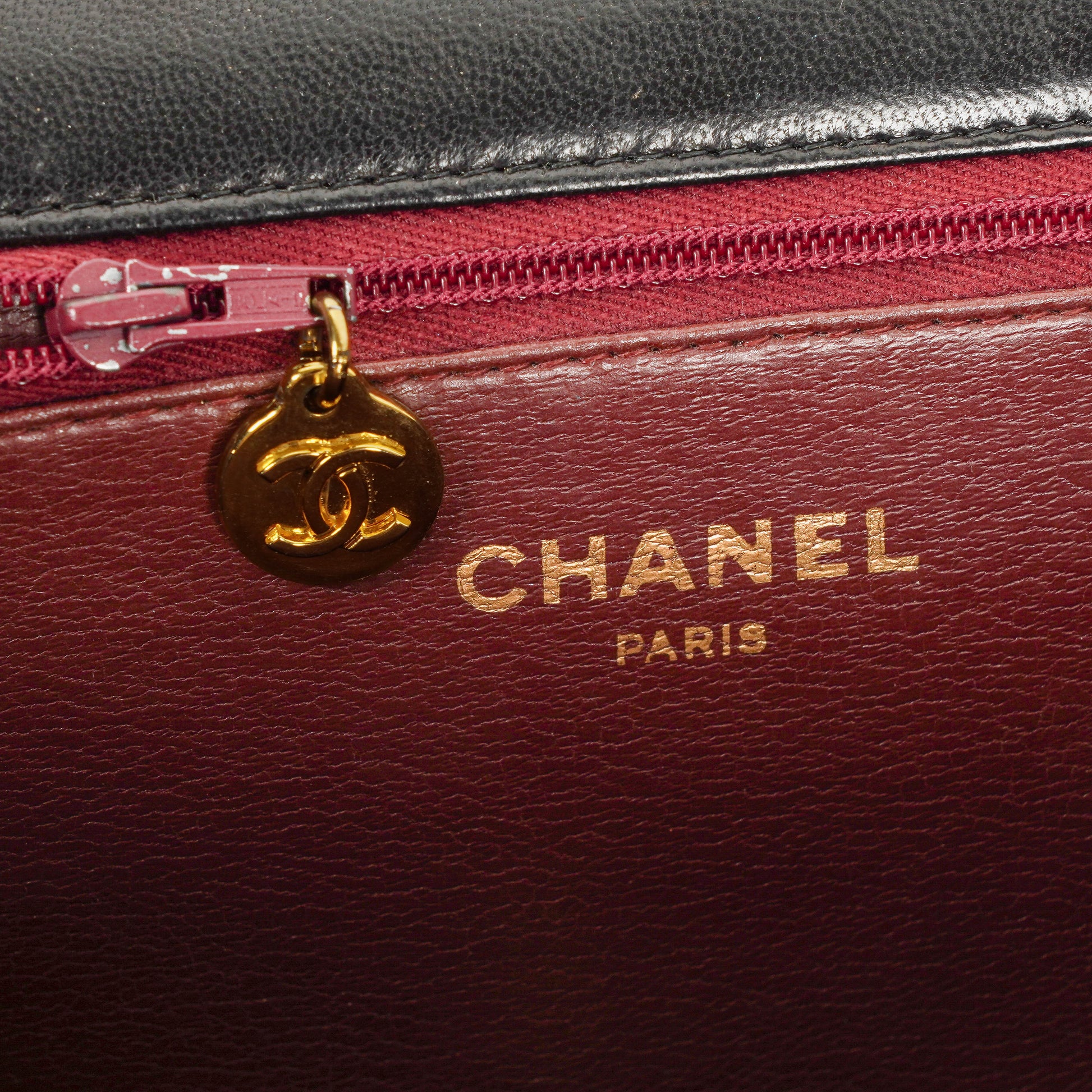 Chanel Kleine Classic Single Flap Tasche aus schwarzem gestepptem Lammleder mit 24K vergoldeten Beschlägen