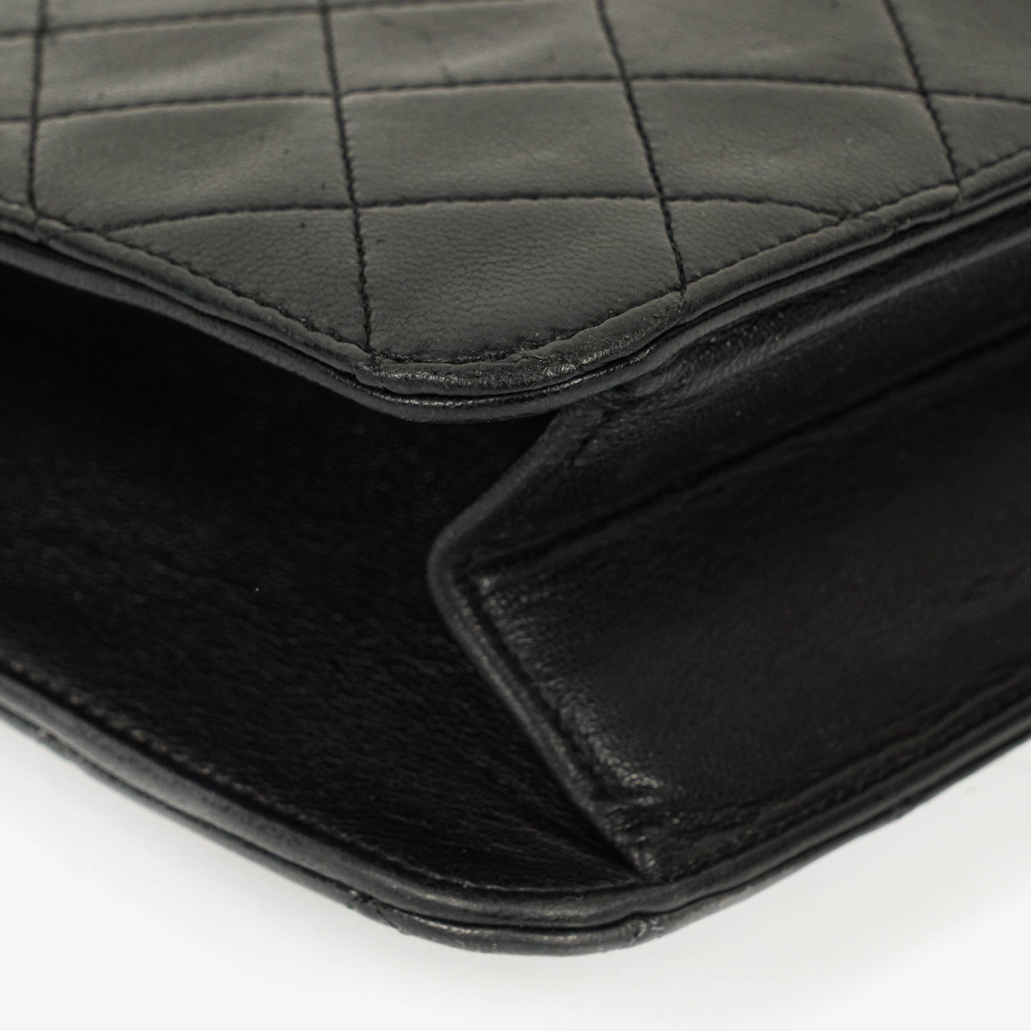 Chanel Kleine Classic Single Flap Tasche aus schwarzem gestepptem Lammleder mit 24K vergoldeten Beschlägen