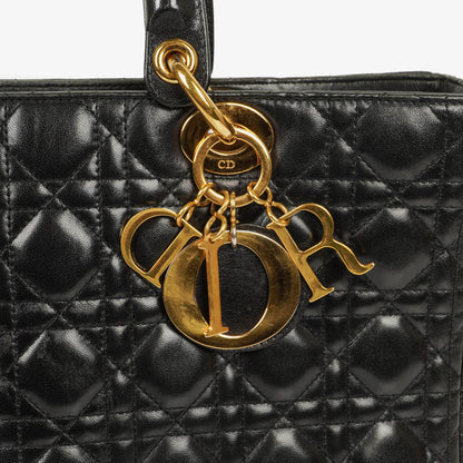 Dior Lady Dior Vintage Large Handtasche aus schwarzem Cannage Lammleder