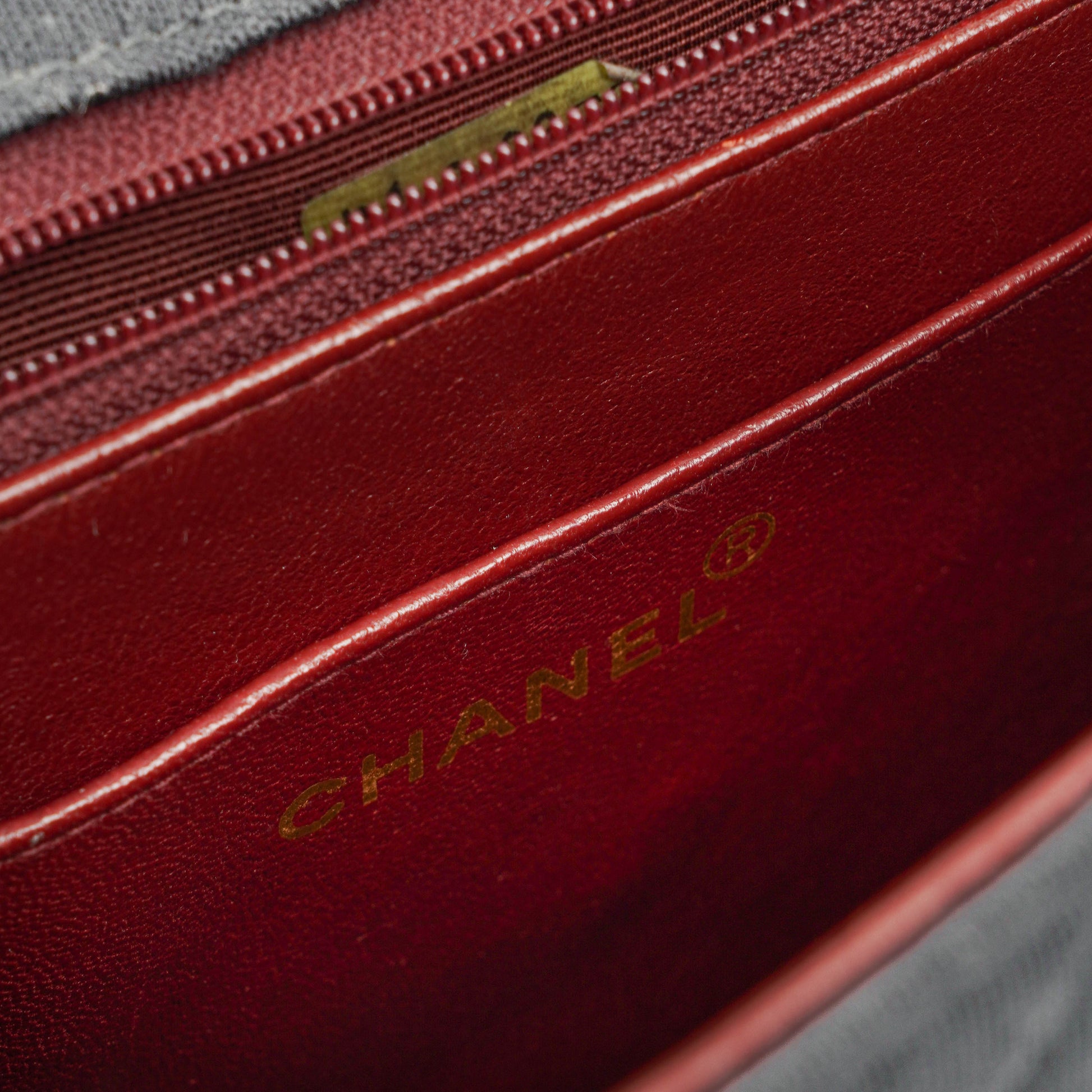 Chanel Classic Single Flap Tasche aus schwarzem Jersey und Leder, 1989-1991