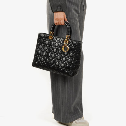 Dior Lady Dior Vintage Large Handtasche aus schwarzem Cannage Lammleder