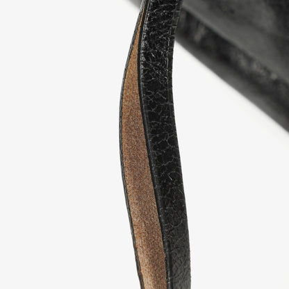 Miu Miu Vitello Satchel Tasche in Schwarz