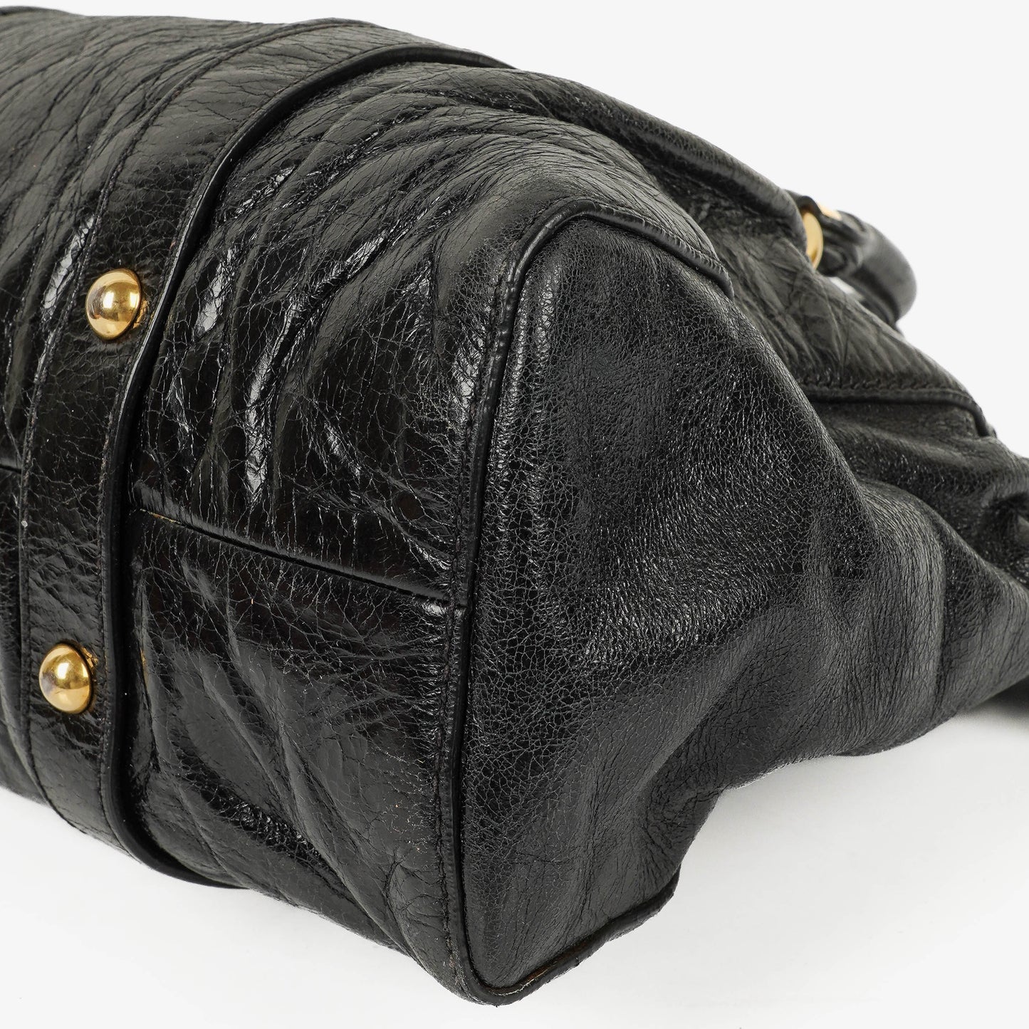 Miu Miu Vitello Satchel Tasche in Schwarz