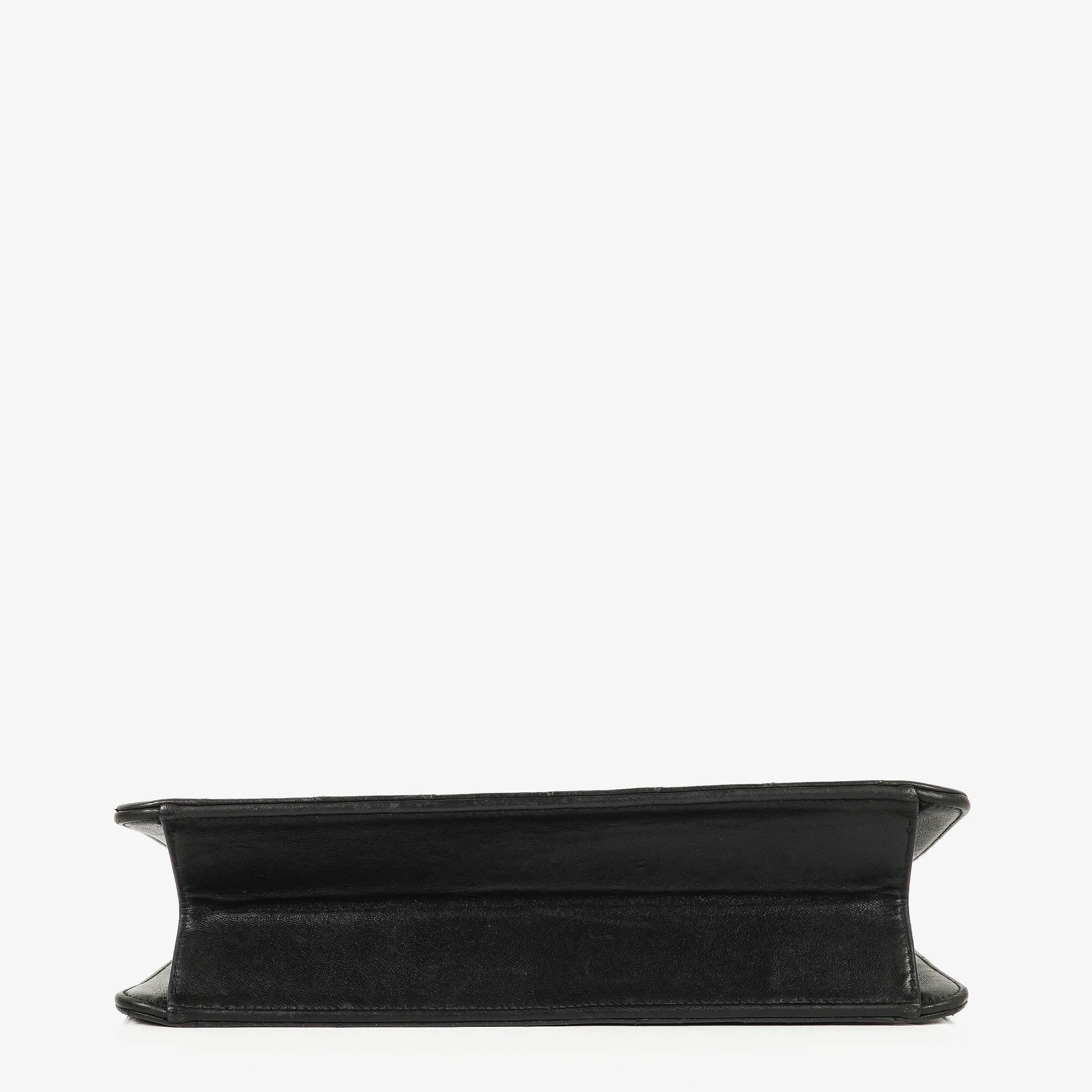 Chanel Medium Classic Single Flap Tasche aus schwarzem gestepptem Lammleder mit 24K vergoldeter Hardware