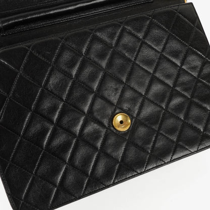 Chanel Medium Classic Single Flap Tasche aus schwarzem gestepptem Lammleder mit 24K vergoldeter Hardware