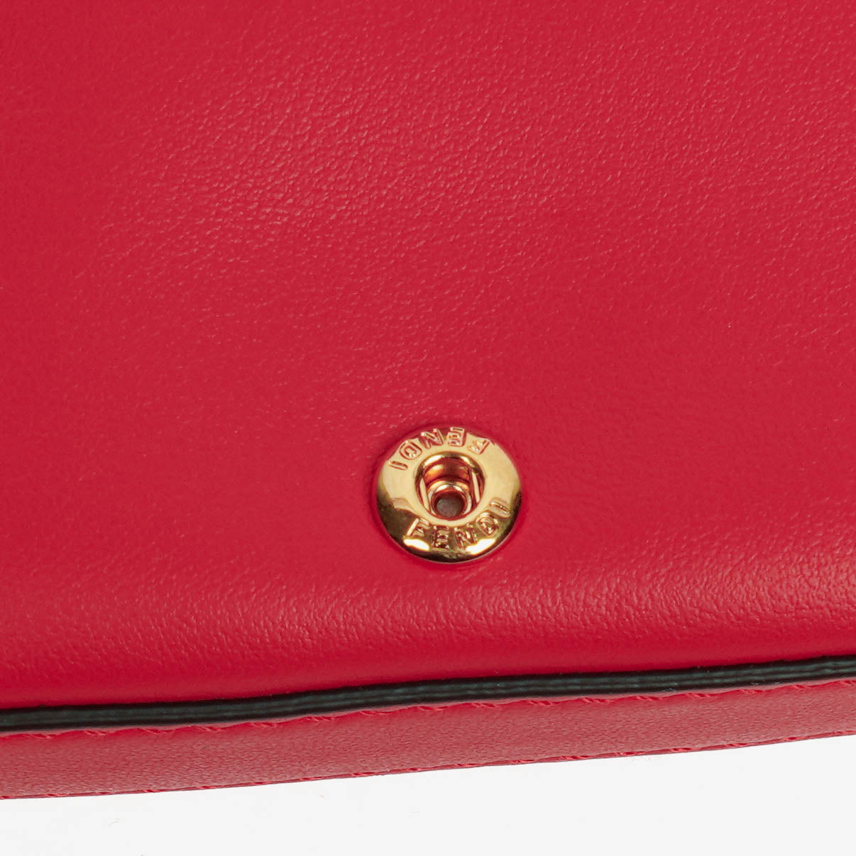 Fendi Vitello Century Opaco Nano Baguette Gürtel-Charm