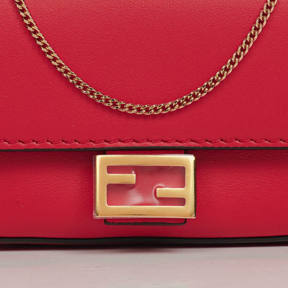 Fendi Vitello Century Opaco Nano Baguette Gürtel-Charm