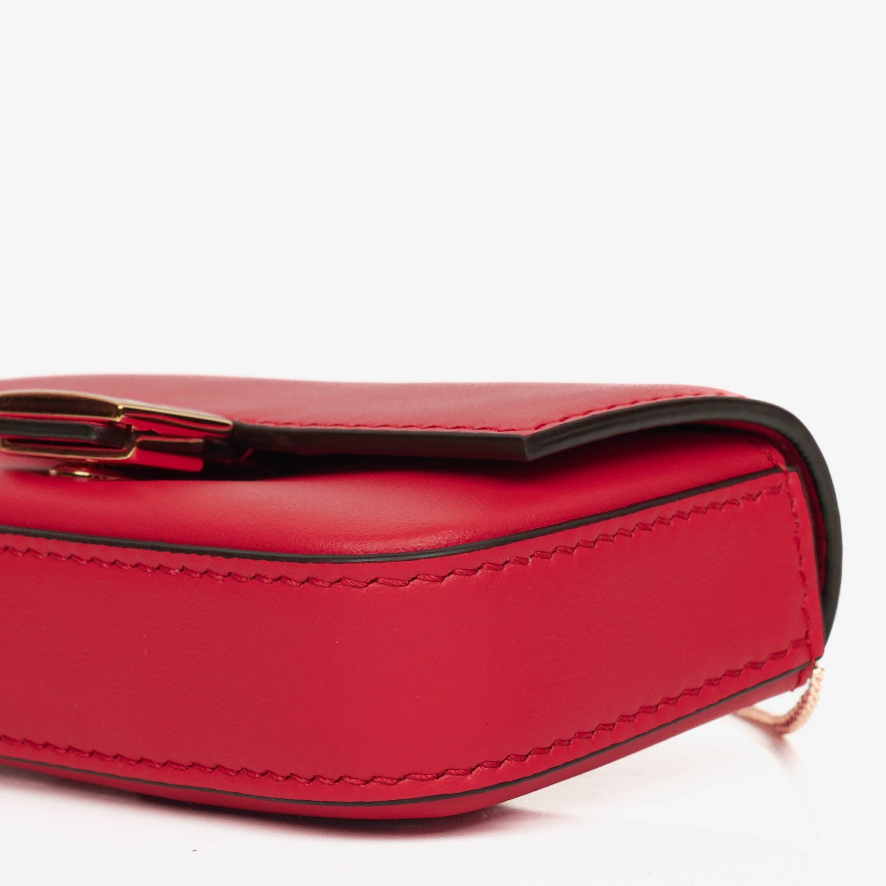 Fendi Vitello Century Opaco Nano Baguette Gürtel-Charm