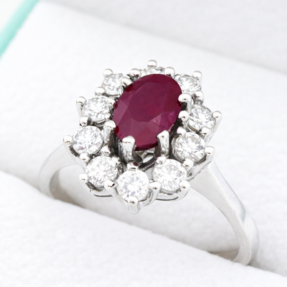 Vintage 14 Karat Gold Rubin Diamant Ring | Eleganter Halo Cluster Ring mit ovalem Rubin