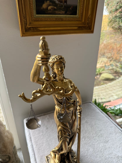 Ancient Greek Goddess Themis – Decorative Bronze Resin Statue