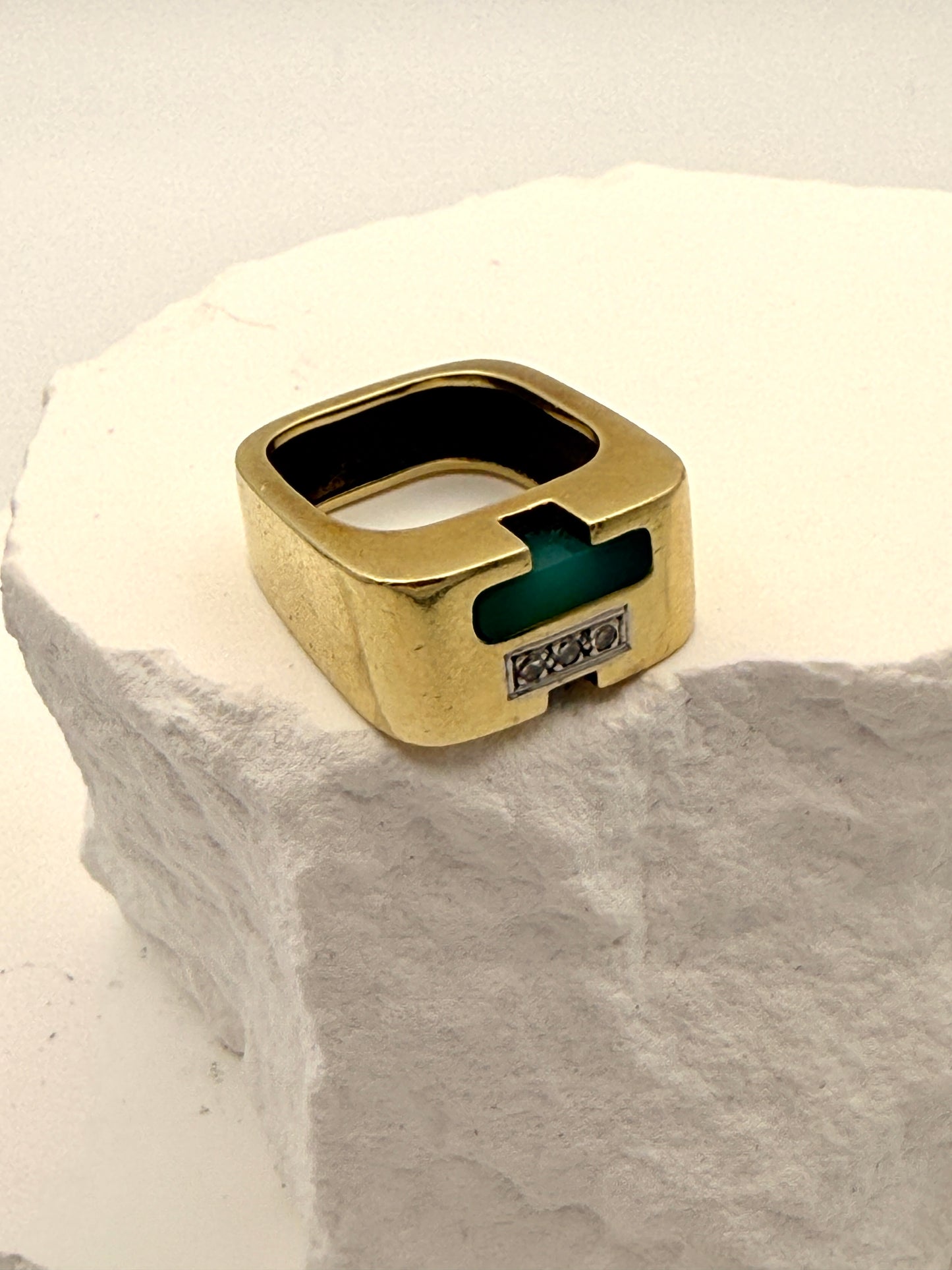 Designer Ring 14K Gold Chrysoprase Diamonds
