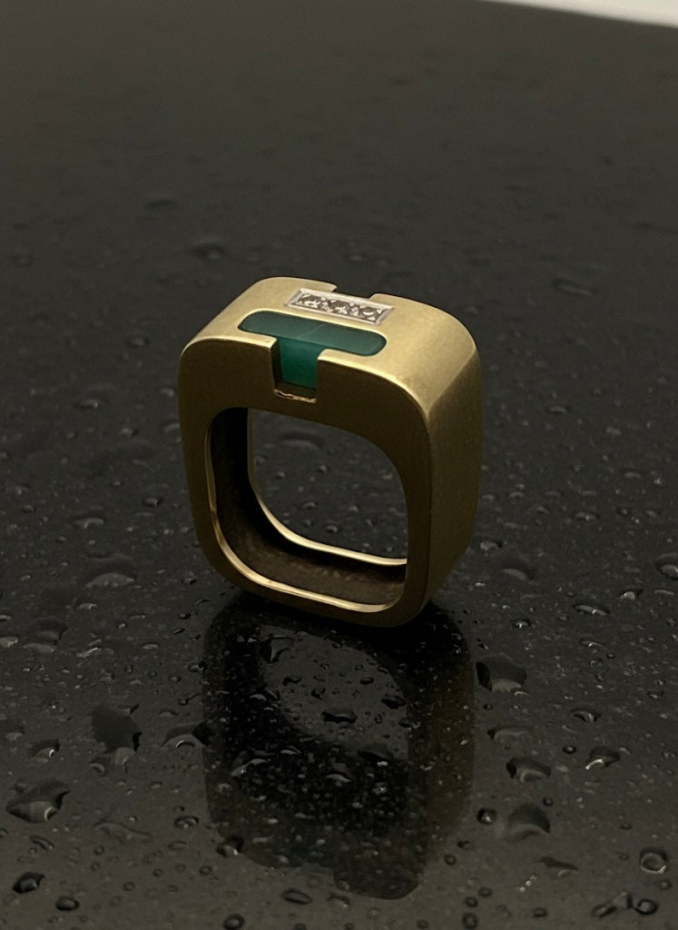 Designer Ring 14K Gold Chrysoprase Diamonds