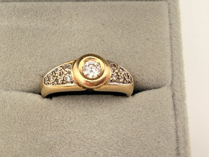 Exklusiver 585 Goldring mit strahlenden Brillanten – Zeitloses Vintage Juwel