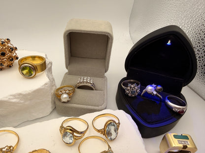 Exklusive Auswahl an restaurierten Vintage-Goldringen (14 Karat & 18 Karat)