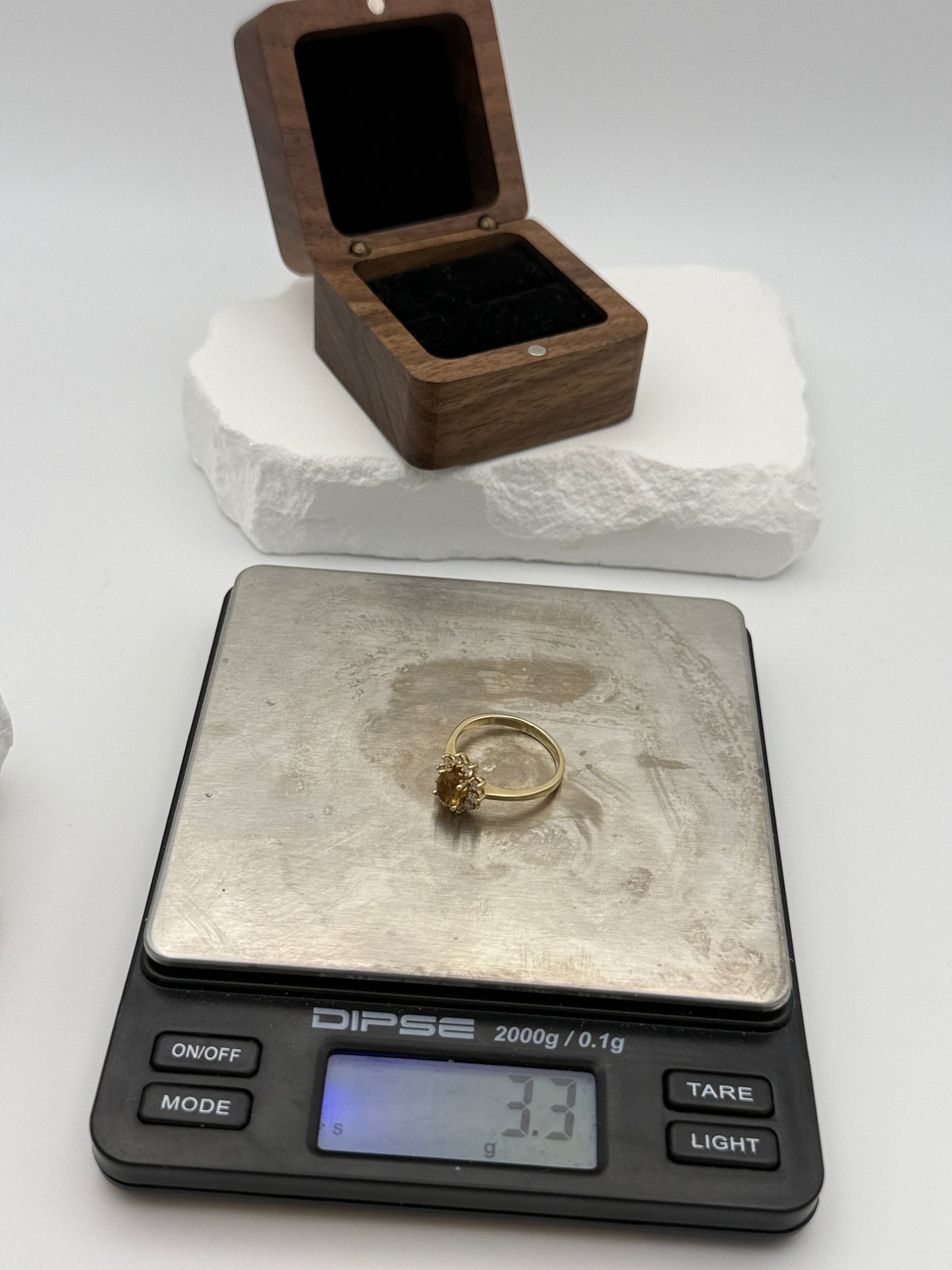 Strahlender Vintage Entourage Ring – 585 Gold mit Citrin & Diamanten