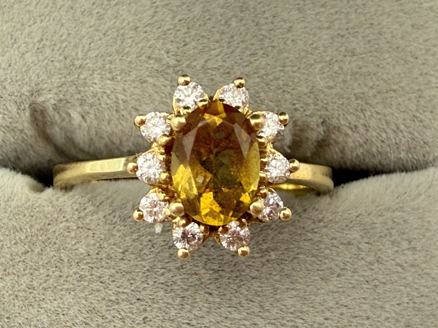 Strahlender Vintage Entourage Ring – 585 Gold mit Citrin & Diamanten