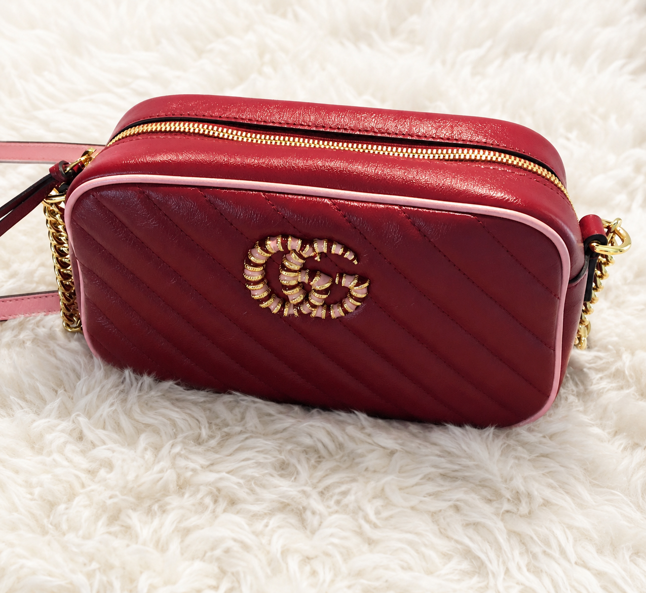 Gucci Marmont Crossbody Umhängetasche Leder Rot – Limited Edition