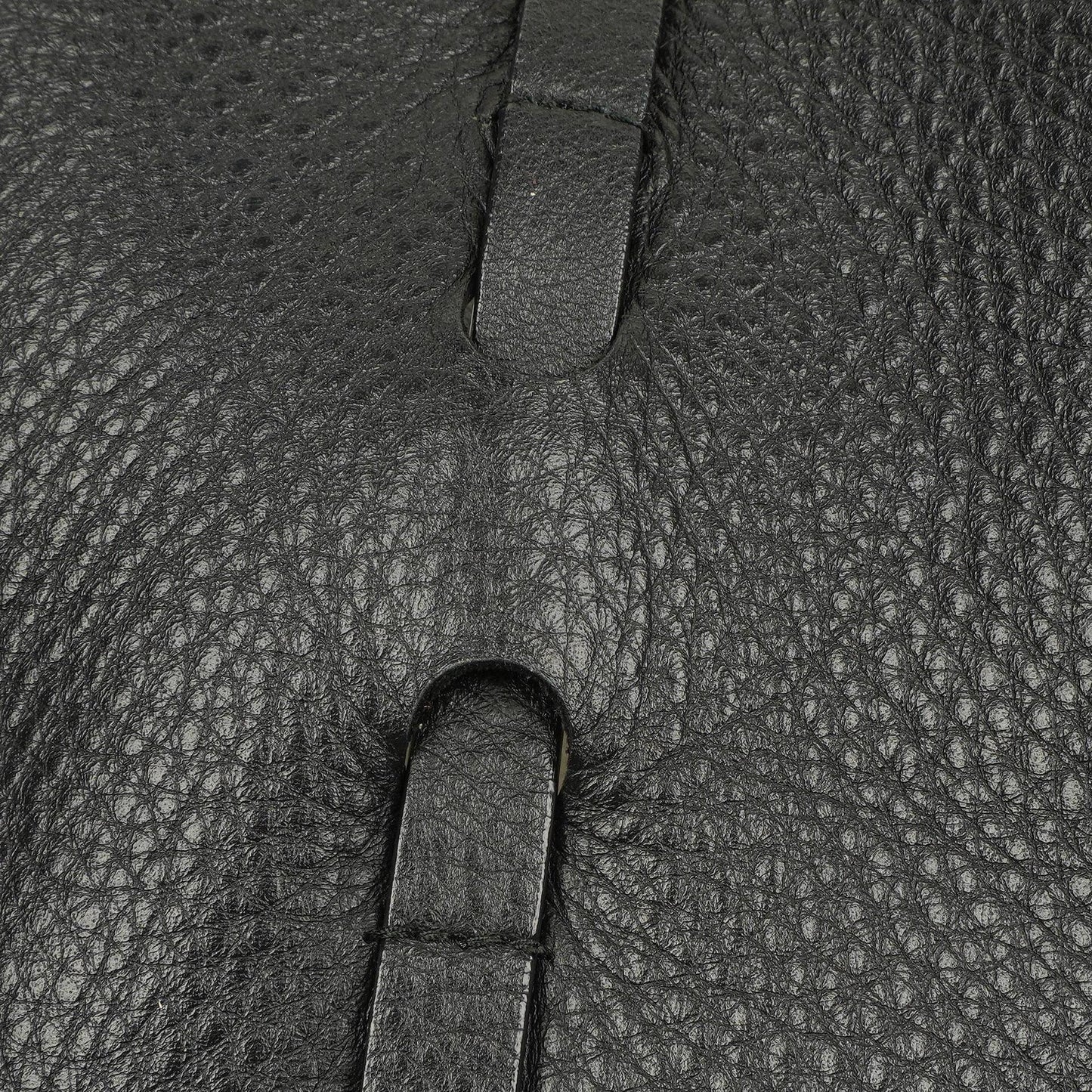 Balenciaga Everyday Tote Medium aus schwarzem genarbtem Kalbsleder