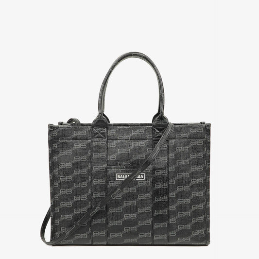 Balenciaga Tote Bag aus beschichtetem Canvas mit BB-Monogramm-Hardware in Schwarz/Weiß