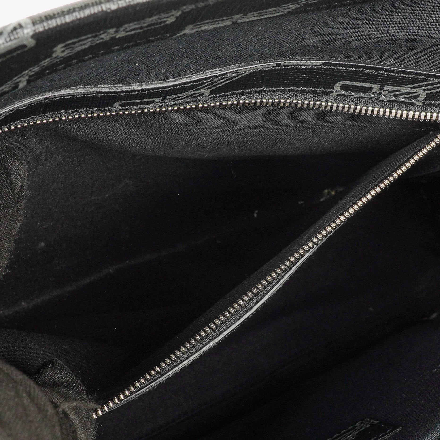 Balenciaga Tote Bag aus beschichtetem Canvas mit BB-Monogramm-Hardware in Schwarz/Weiß
