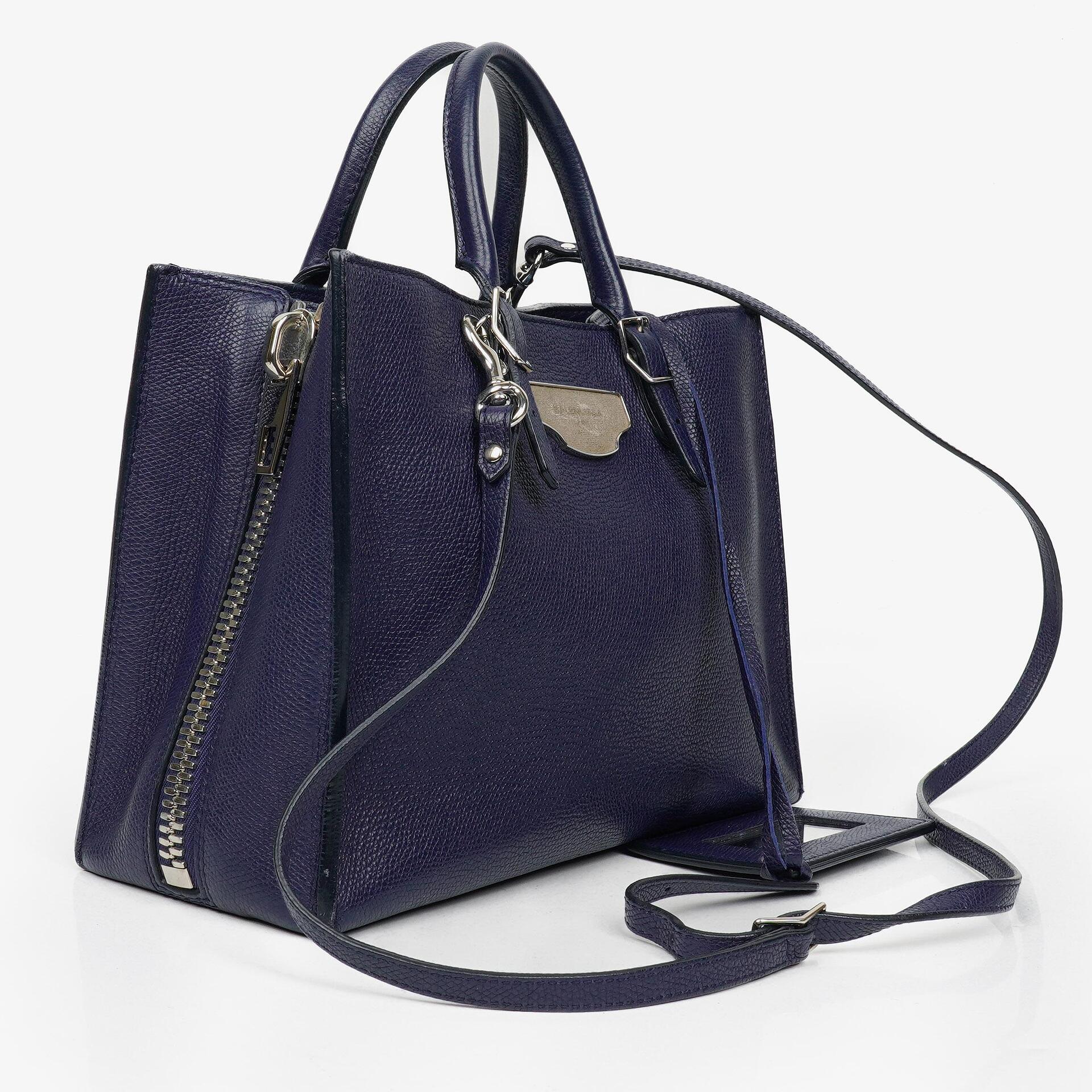 Balenciaga Mini Papier A4 Tote Bag aus navyblauem Kalbsleder