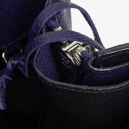 Balenciaga Mini Papier A4 Tote Bag aus navyblauem Kalbsleder