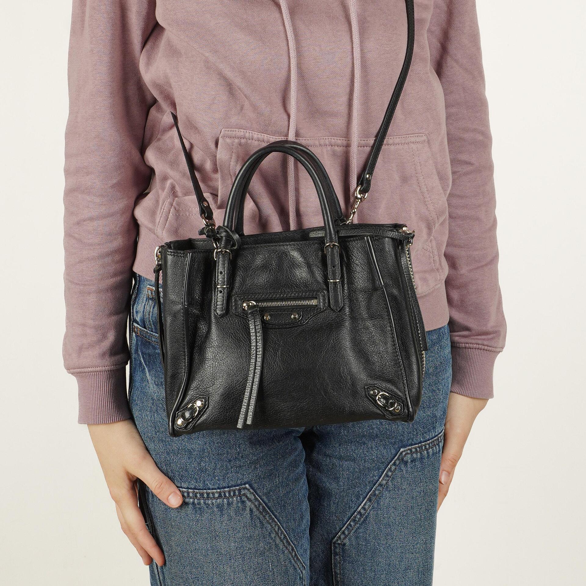 Balenciaga Mini Papier A4 Magnet Tote-Tasche aus Kalbsleder