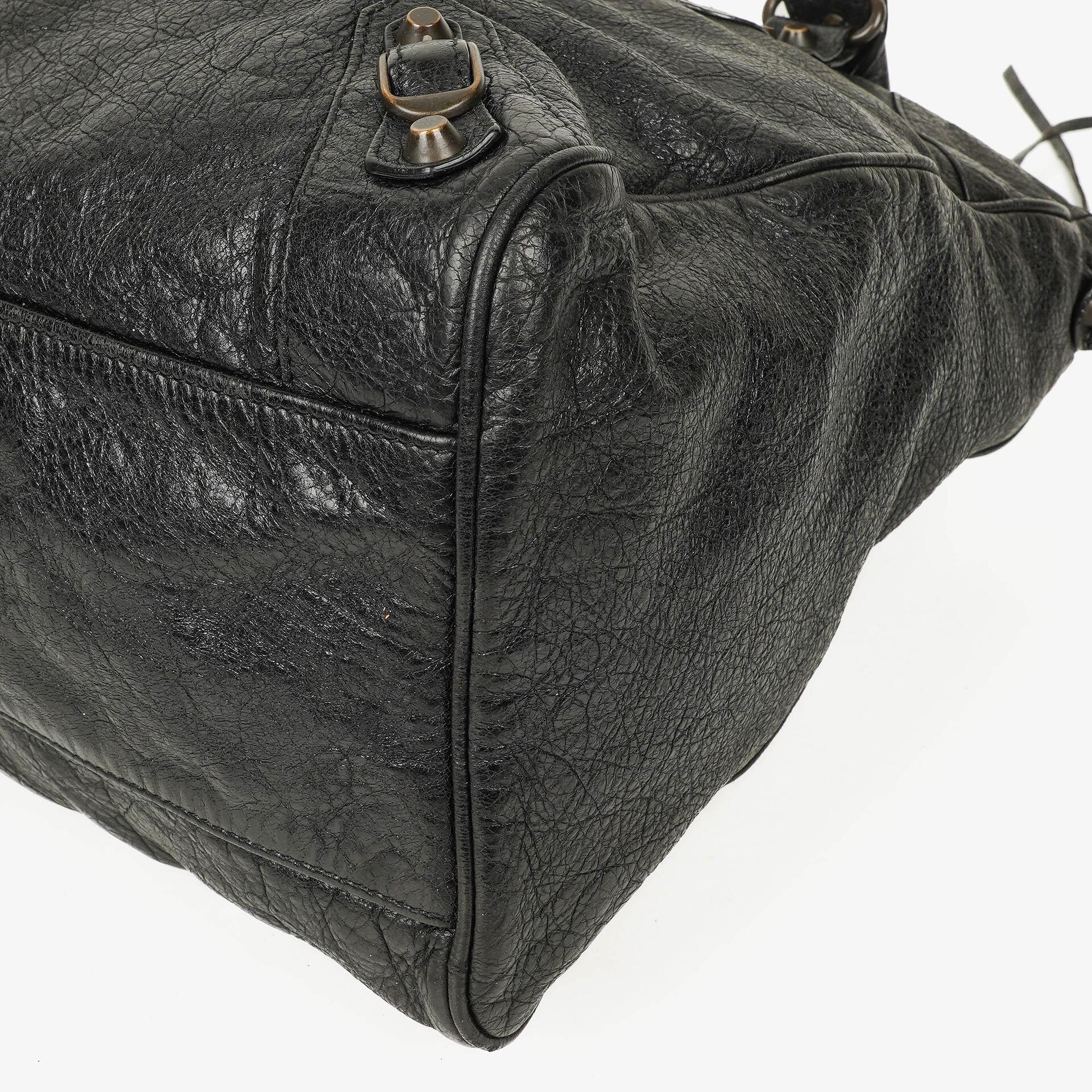 Balenciaga Motorcycle Velo Schultertasche aus schwarzem Lammleder