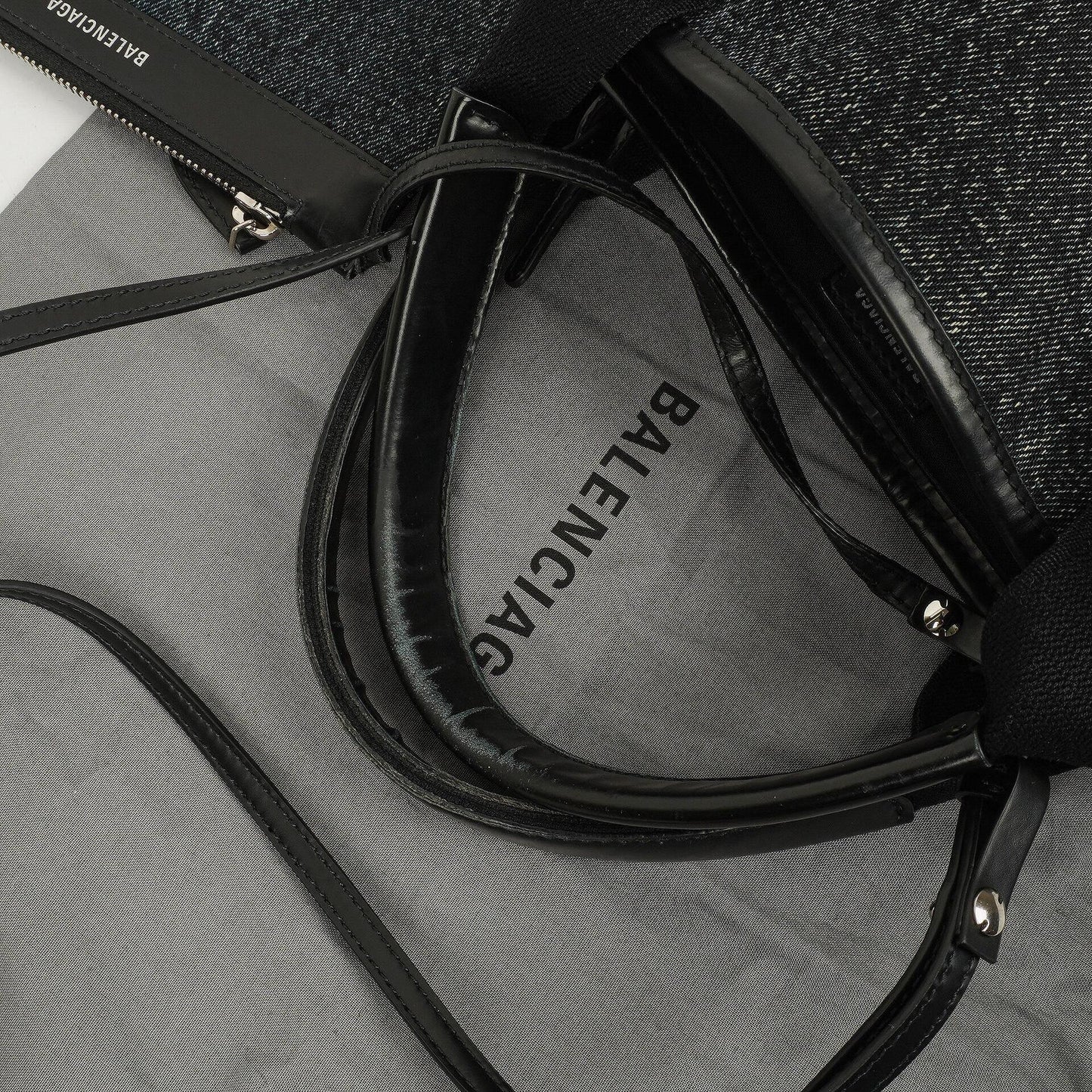 Balenciaga Navy Cabas XS Tasche Gewaschener Denim-Stoff Schwarz Satin-Kalbsleder