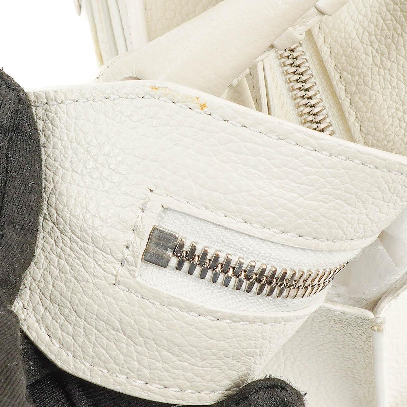 Balenciaga Neo Classic City Mini Tasche aus weißem genarbtem Kalbsleder