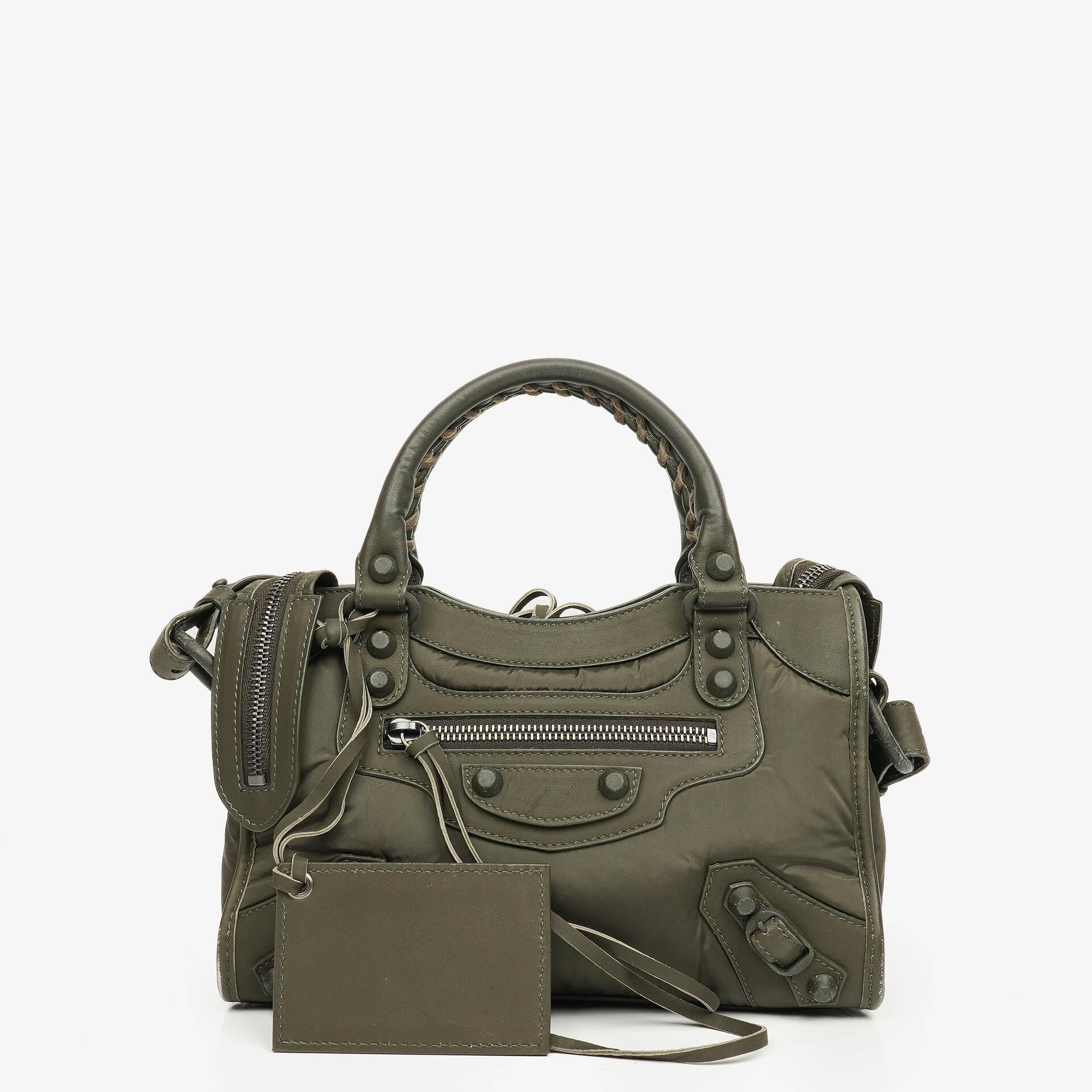 Balenciaga Motocross Classic City Mini Bag aus armygrünem Nylon