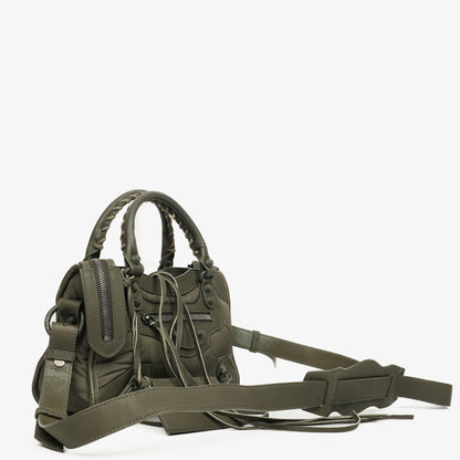 Balenciaga Motocross Classic City Mini Bag aus armygrünem Nylon