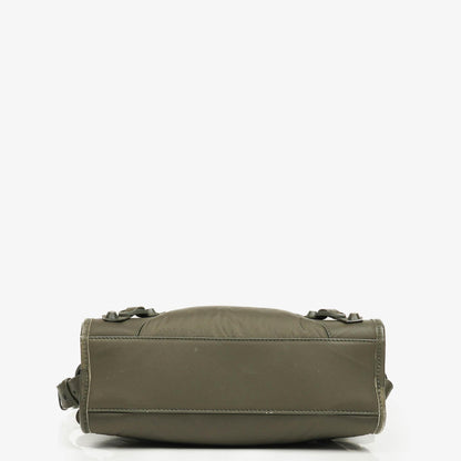 Balenciaga Motocross Classic City Mini Bag aus armygrünem Nylon