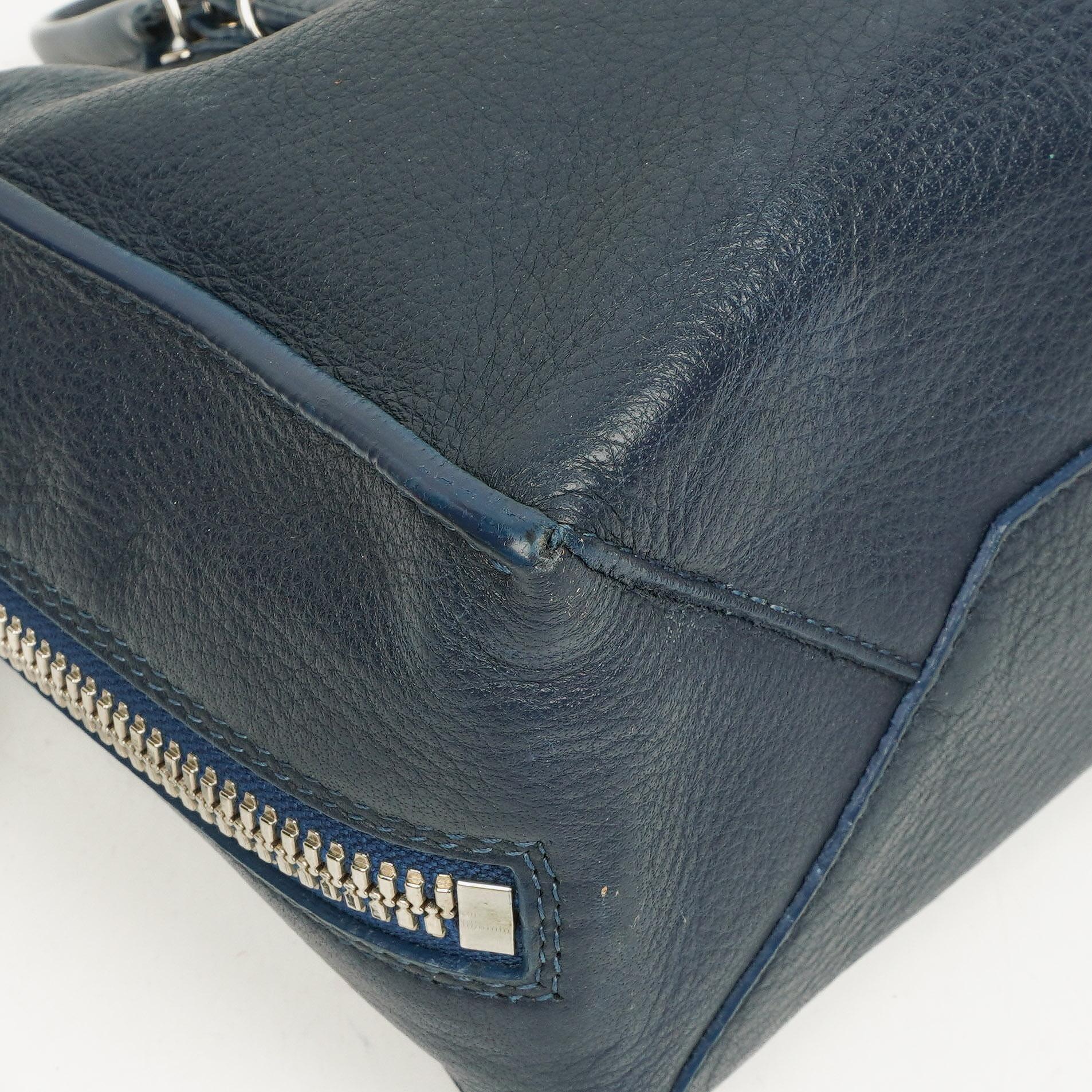 Balenciaga Papier A4 Magnet Tote Bag Small aus Kalbsleder