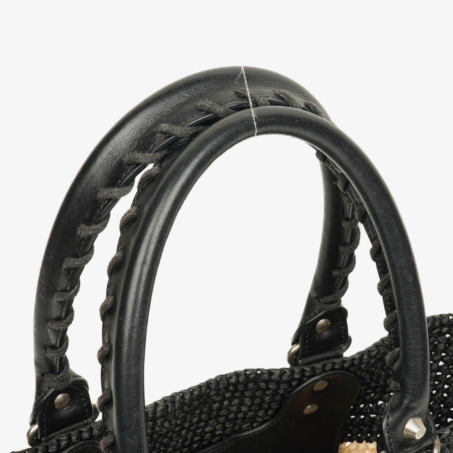 Balenciaga Panier Tote aus geflochtenem Rafia in Natur/Schwarz