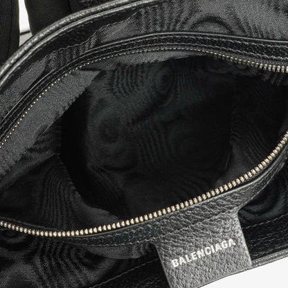 Balenciaga x Gucci The Hacker Project 1961 Small Jackie Tasche in Schwarz/Grau aus Canvas/Leder