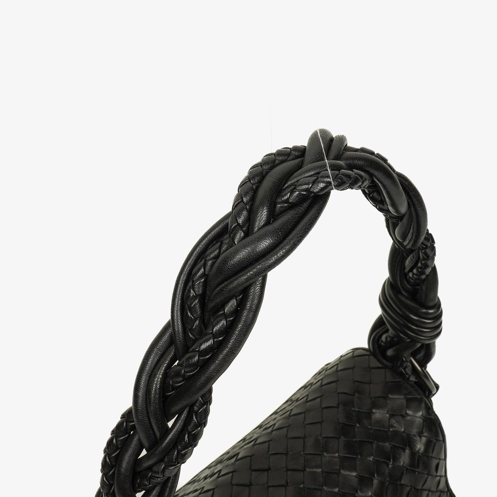 Bottega Veneta Schwarze Intrecciato Leder Geflochtener Griff Klapp-Schultertasche