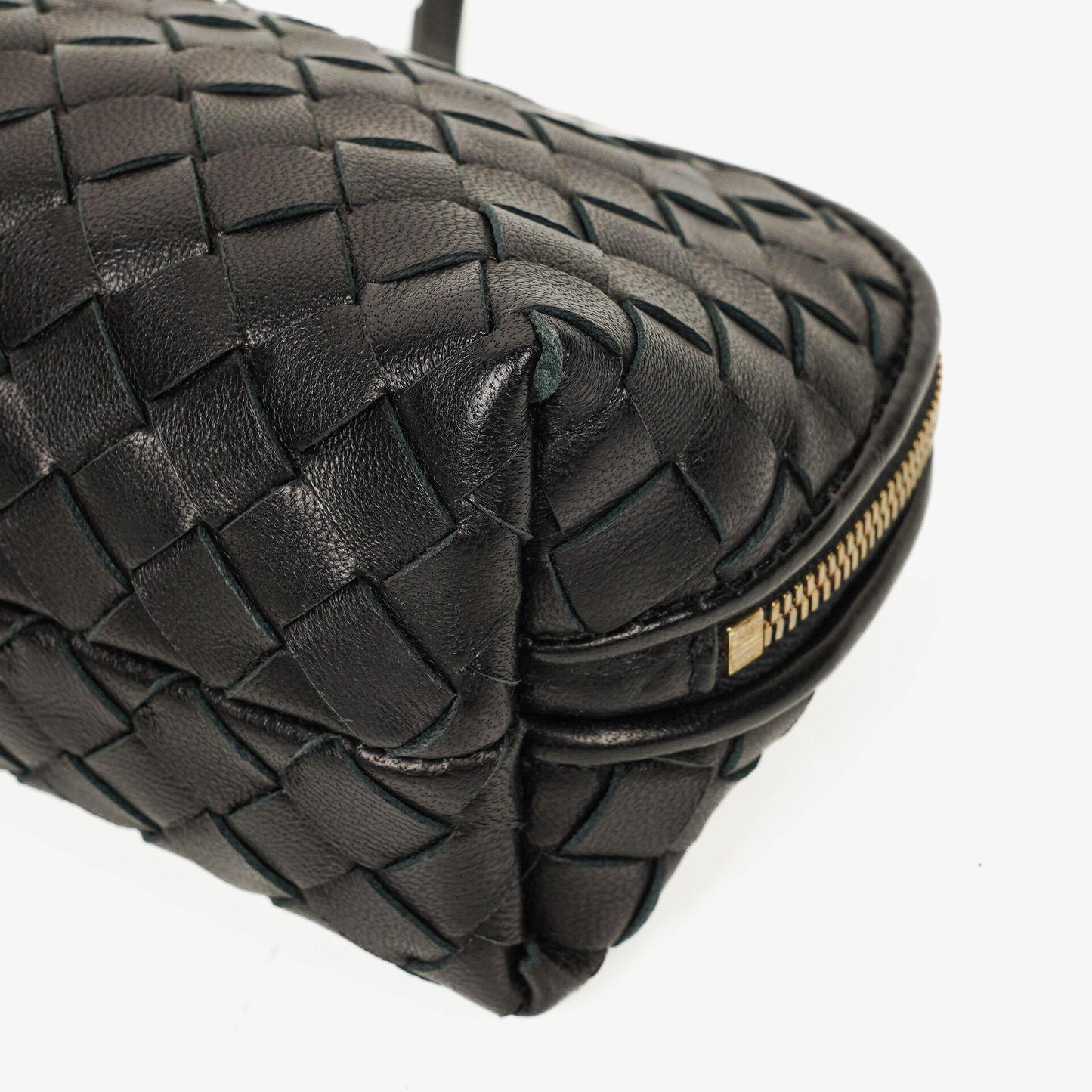 Bottega Veneta Kosmetiktasche aus schwarzem Intrecciato Nappaleder
