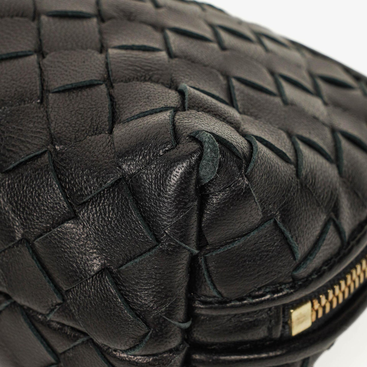 Bottega Veneta Kosmetiktasche aus schwarzem Intrecciato Nappaleder