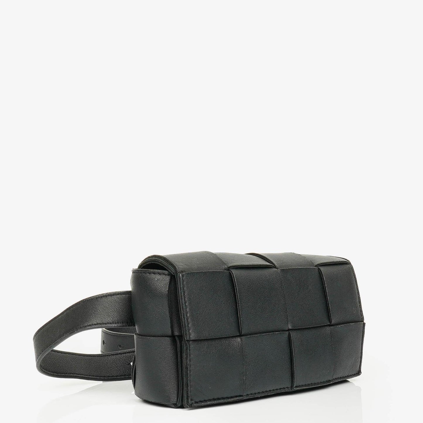 Bottega Veneta Schwarze Nappa Intreccio The Belt Cassette Umhängetasche