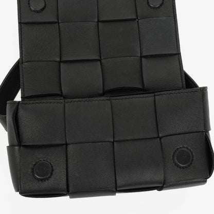 Bottega Veneta Schwarze Nappa Intreccio The Belt Cassette Umhängetasche