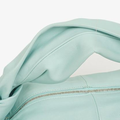 Bottega Veneta Double Knot Clutch aus blauem Leder
