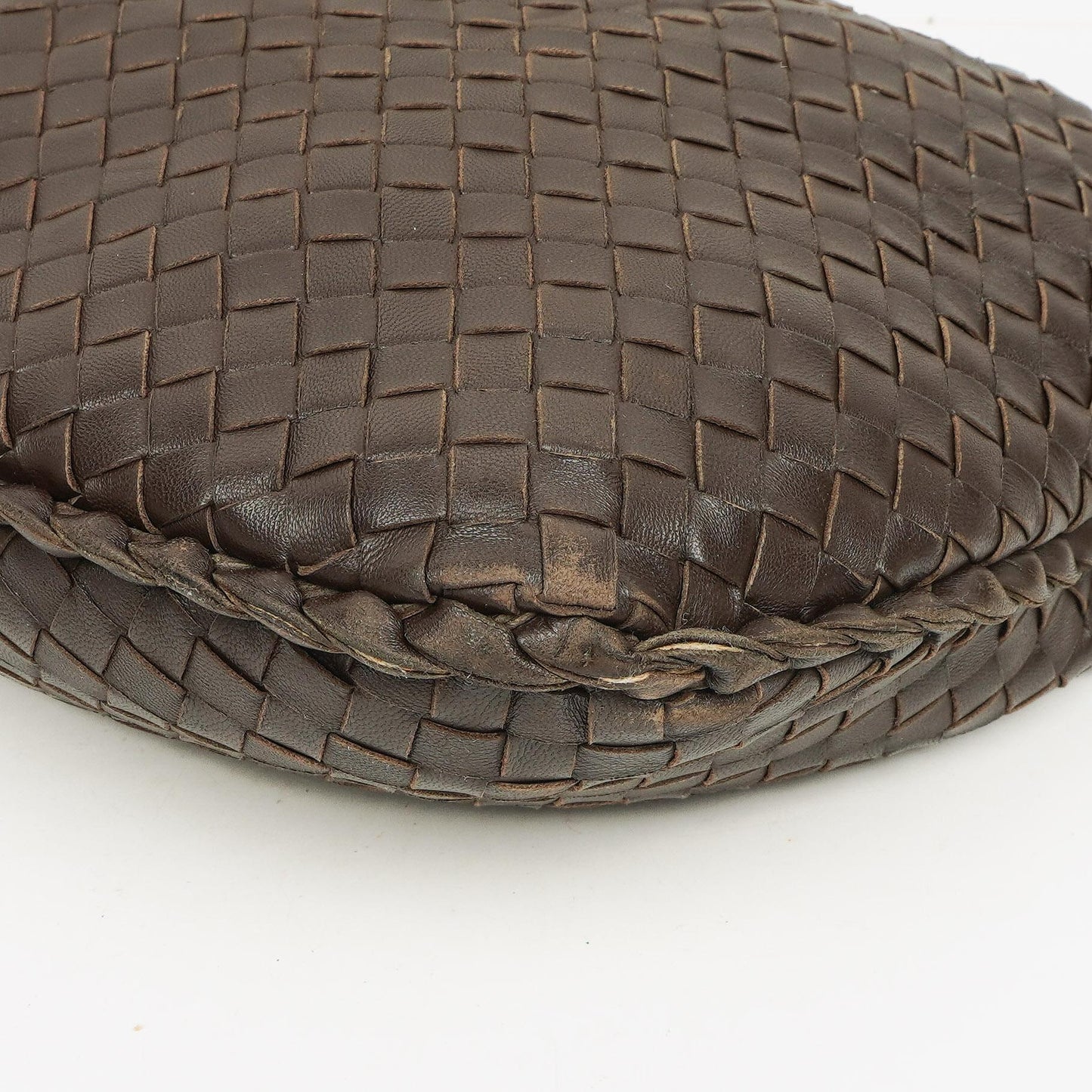 Bottega Veneta Medium Veneta Hobo Tasche aus braunem Nappa Intrecciato Leder