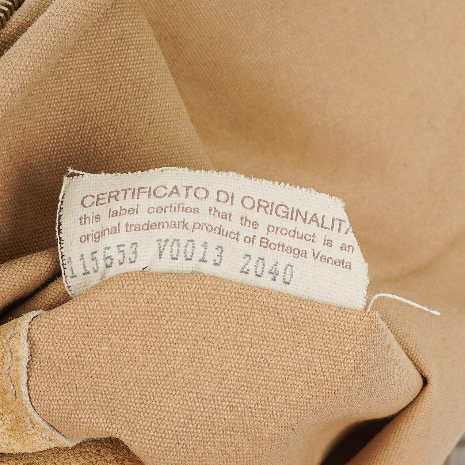Bottega Veneta Medium Veneta Hobo Tasche aus braunem Nappa Intrecciato Leder