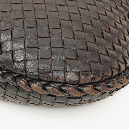 Bottega Veneta Medium Veneta Hobo Tasche aus braunem Nappa Intrecciato