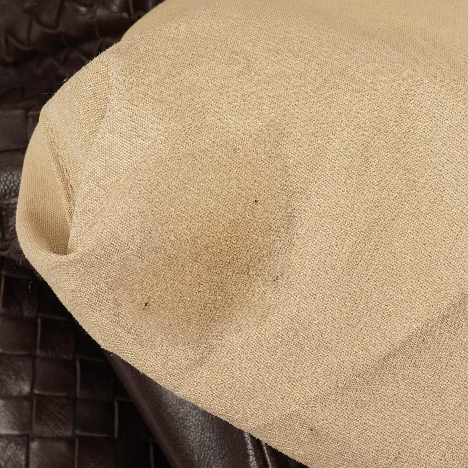 Bottega Veneta Campana Hobo Tasche aus braunem Intrecciato Nappa